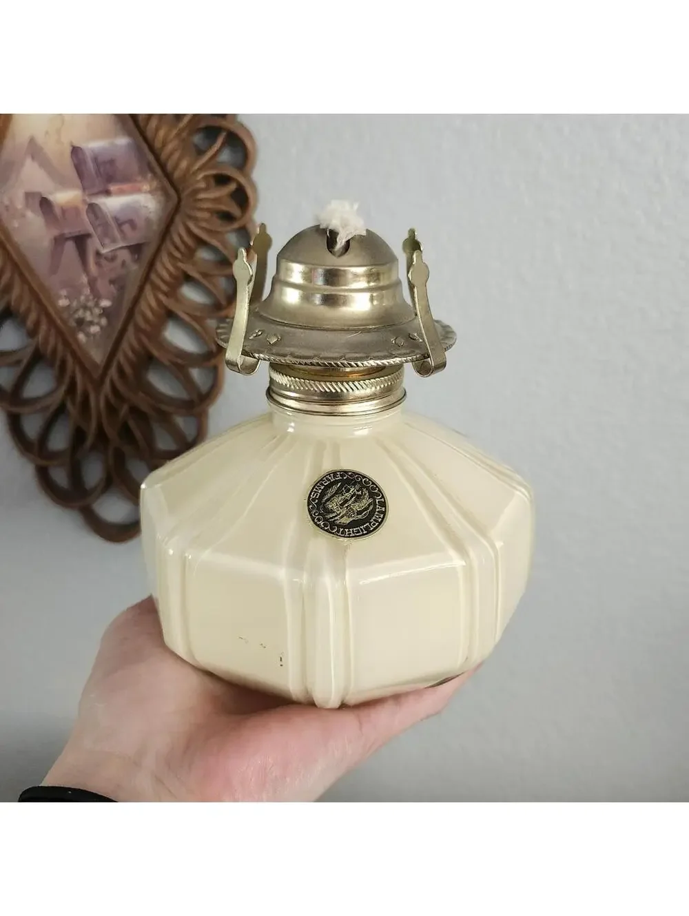 Vintage Lamplight Farms Beige Octagonal Glass Oil Lamp Base No Globe